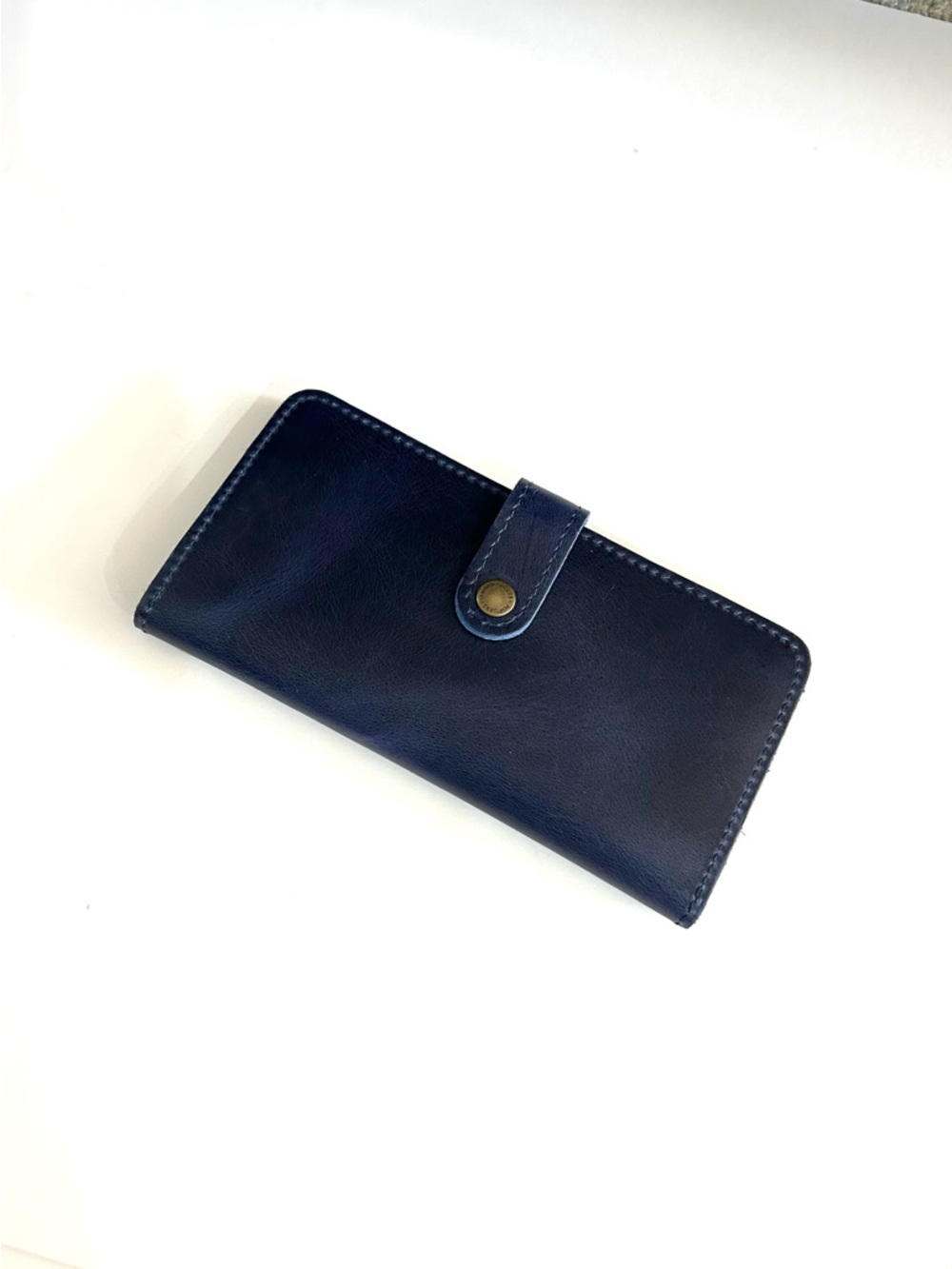 Portland Leather Goods Deep Water Navy Leather Snap Wallet - Picture 3 of 10